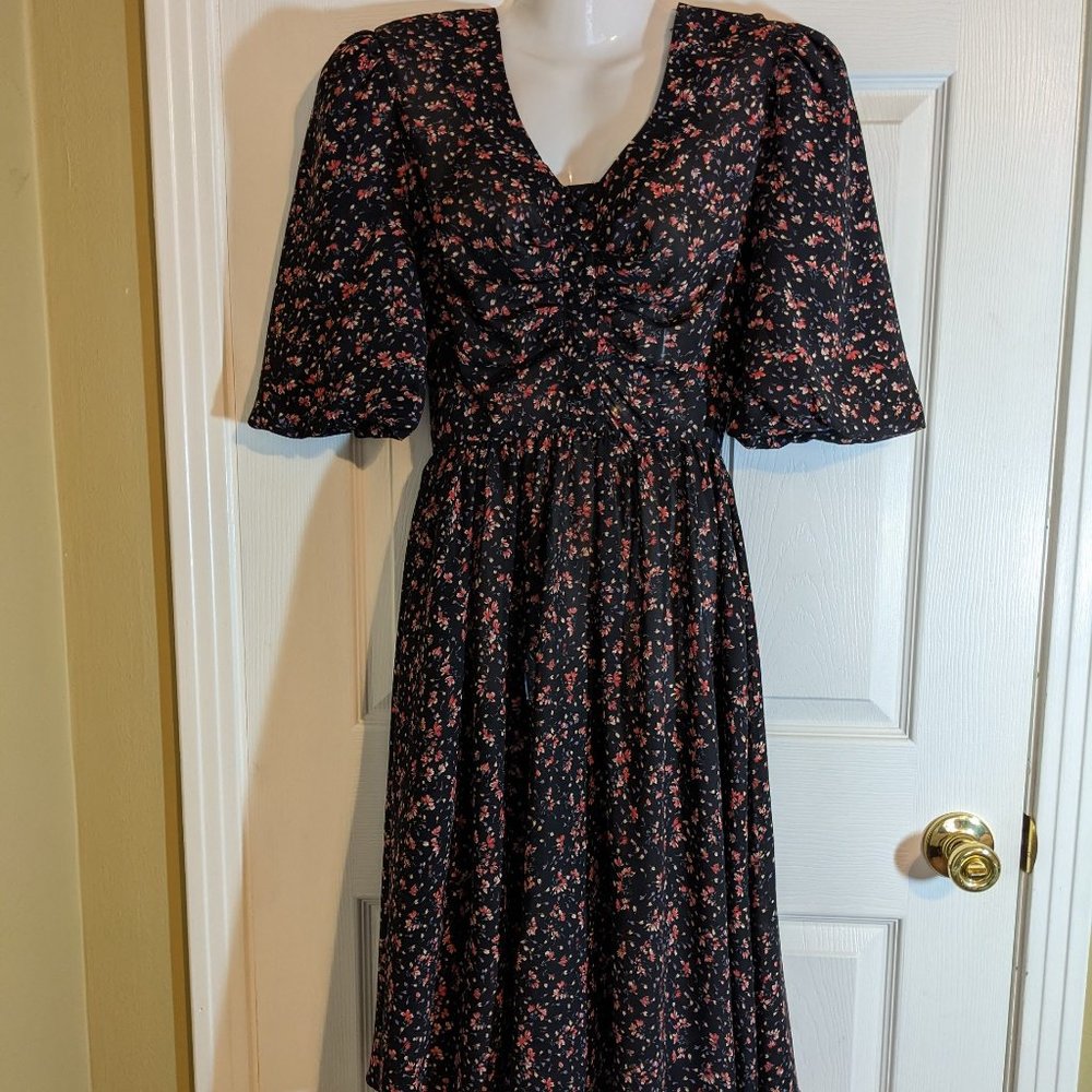 Candi Jones Vintage 70's Prarie Style Dress w/Ruched Top & Button Details-size 5